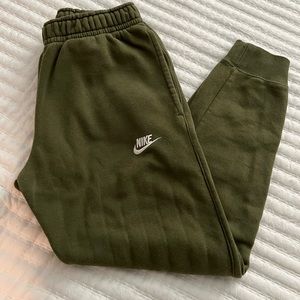 Green olive nike jogger’s